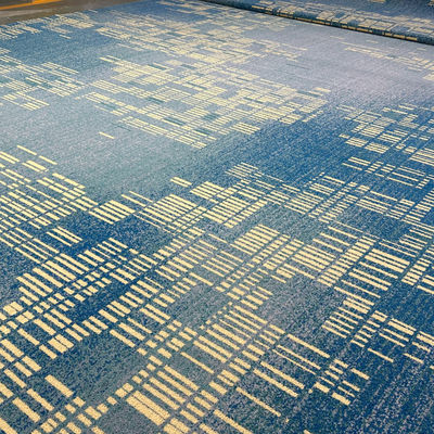 Μεγάλη ευρωπαϊκή ανεμόμυαλη εκδήλωση Axminster Carpet για τραπέζι